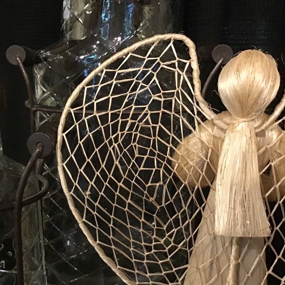 Vintage Straw angel. 9” tall. - Picture 8 of 9